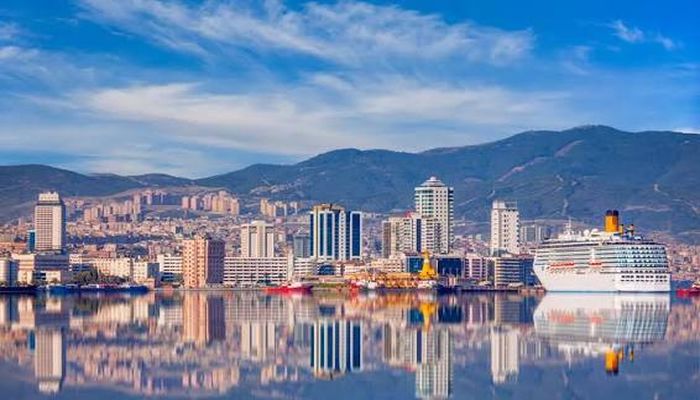 ازمیر کجاست؟ راهنمای سفر
